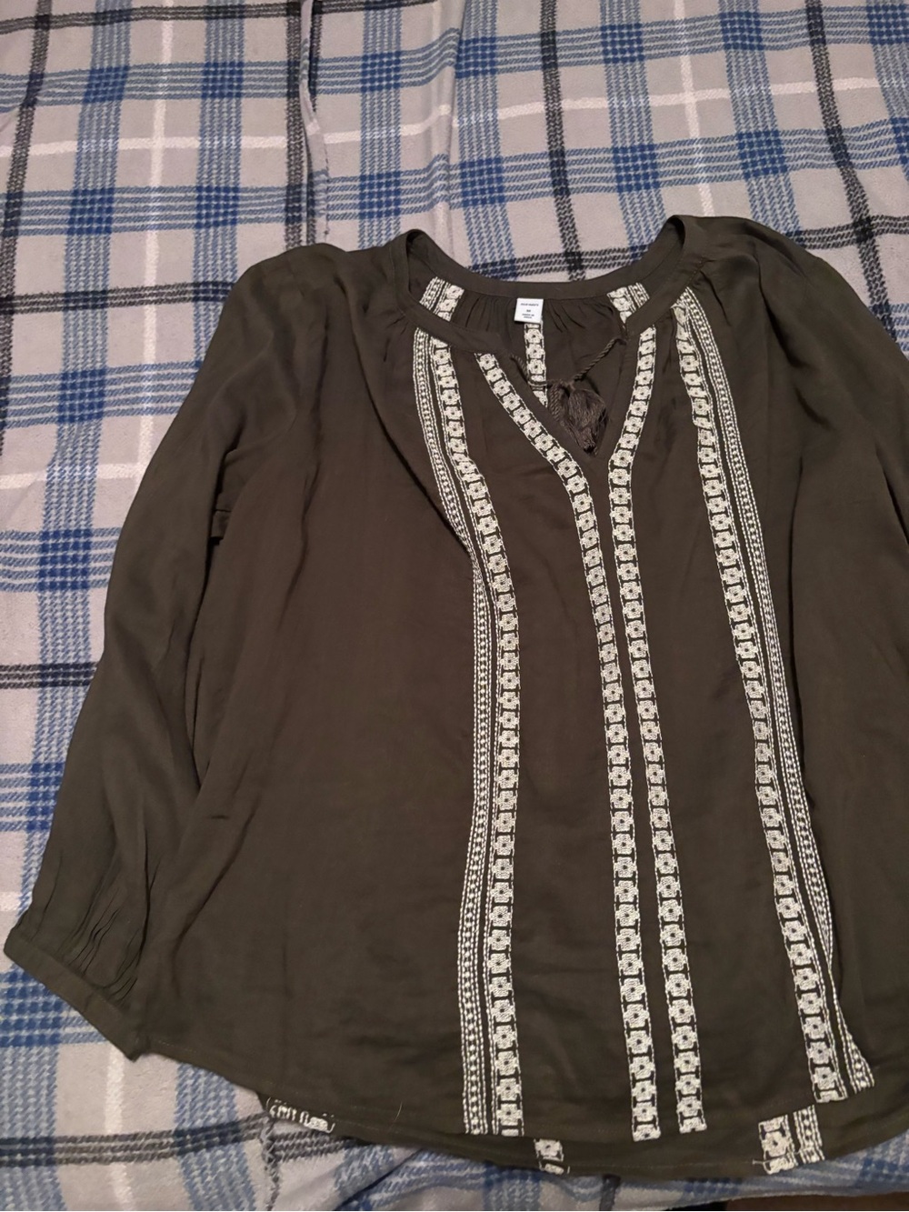 Old Navy Olive Green Embroidered Peasant Blouse